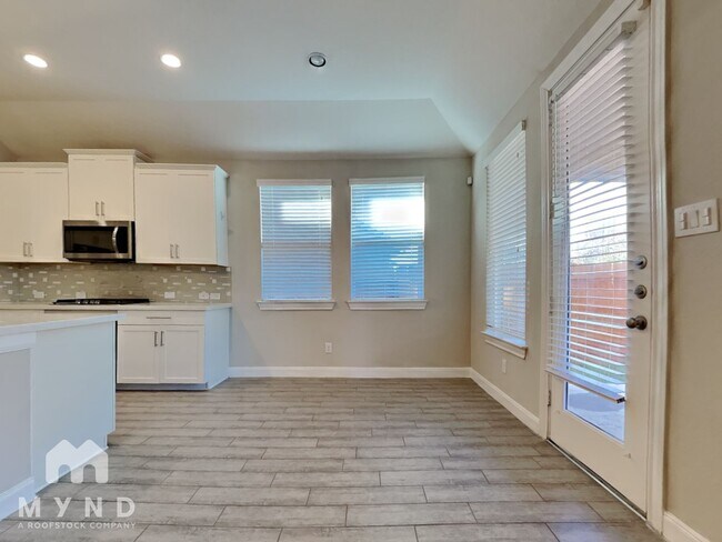 Foto del edificio - 24622 Windmill Canyon Ln