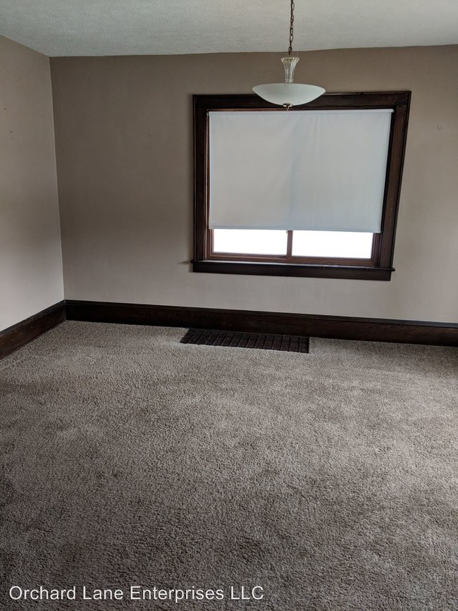 Building Photo - 3 br, 1.5 bath House - 642 Eastland