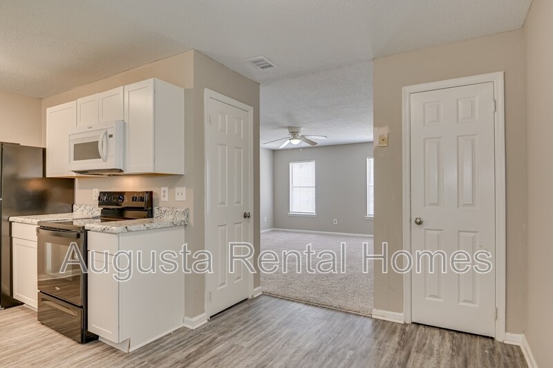Foto principal - 940 Stevens Creek Rd