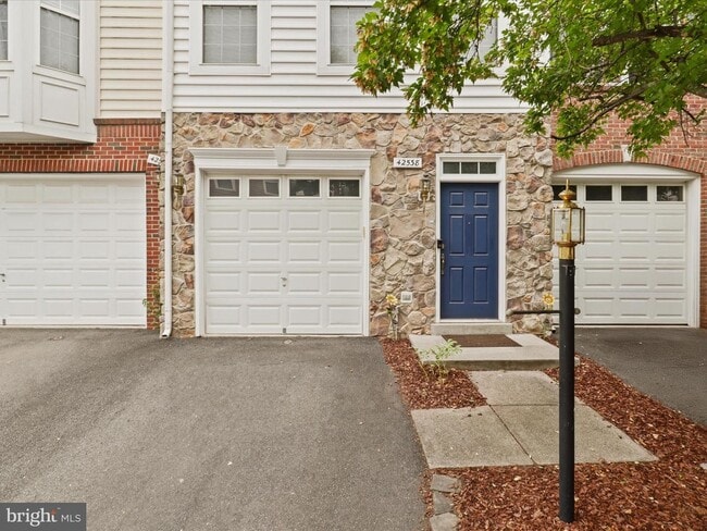 Building Photo - 42538 Magellan Square