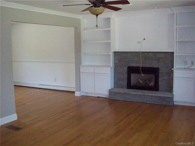 Foto del edificio - 6 Regent Dr