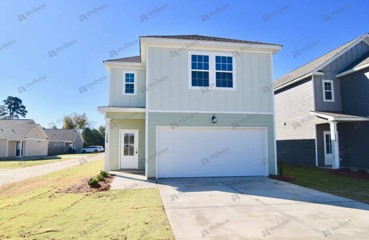 Foto principal - Newer 4 Bed/2.5 Bath House in Grovetown