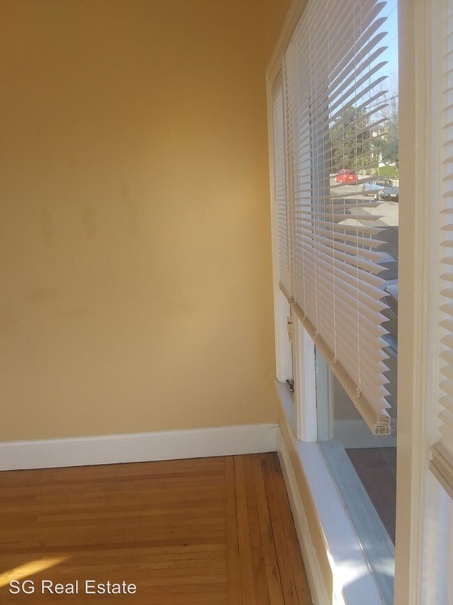 Foto del edificio - 3507 Glen Park Rd