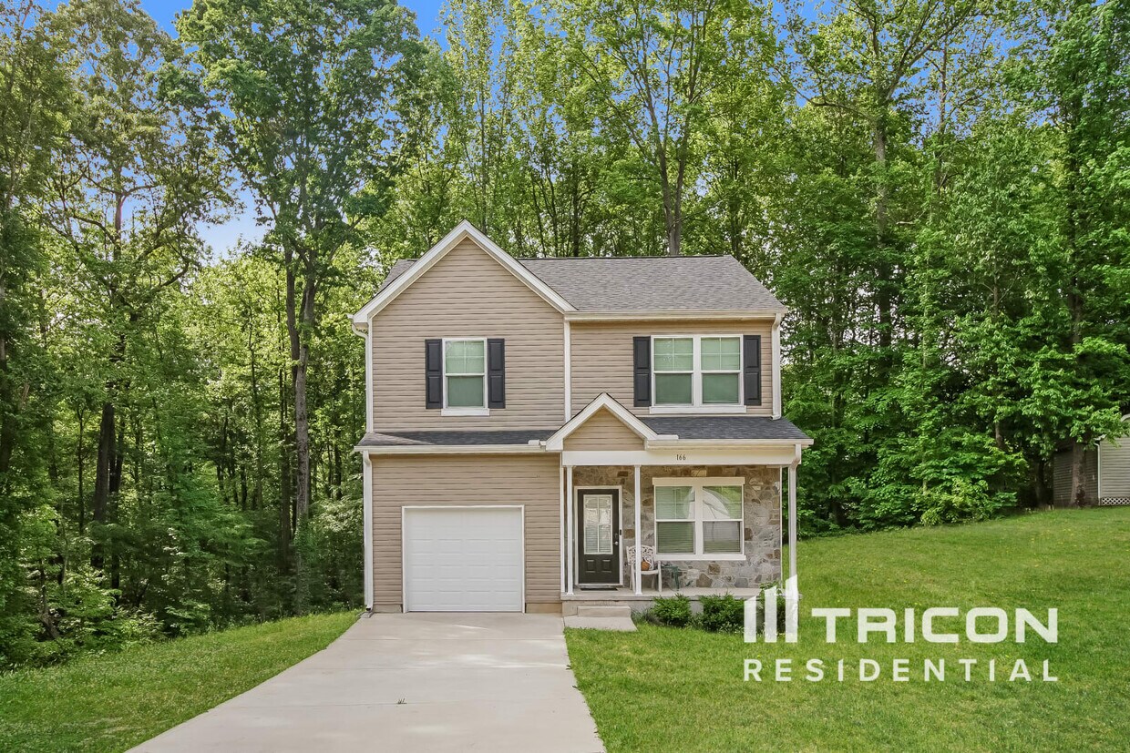 Foto principal - 166 Oak Creek Rd
