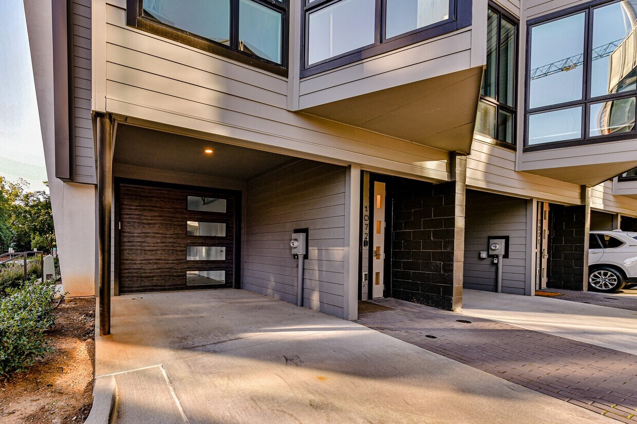 1072 Kenilworth Ave, Charlotte, NC 28204 Townhome Rentals in