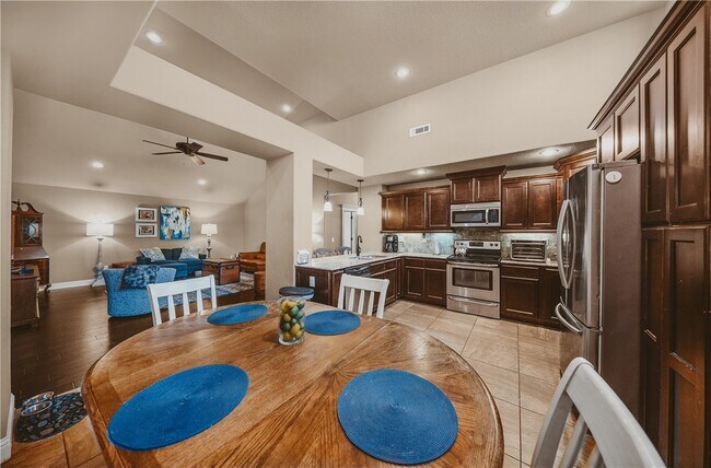 Foto del edificio - 3301 SW Stonepoint Ave