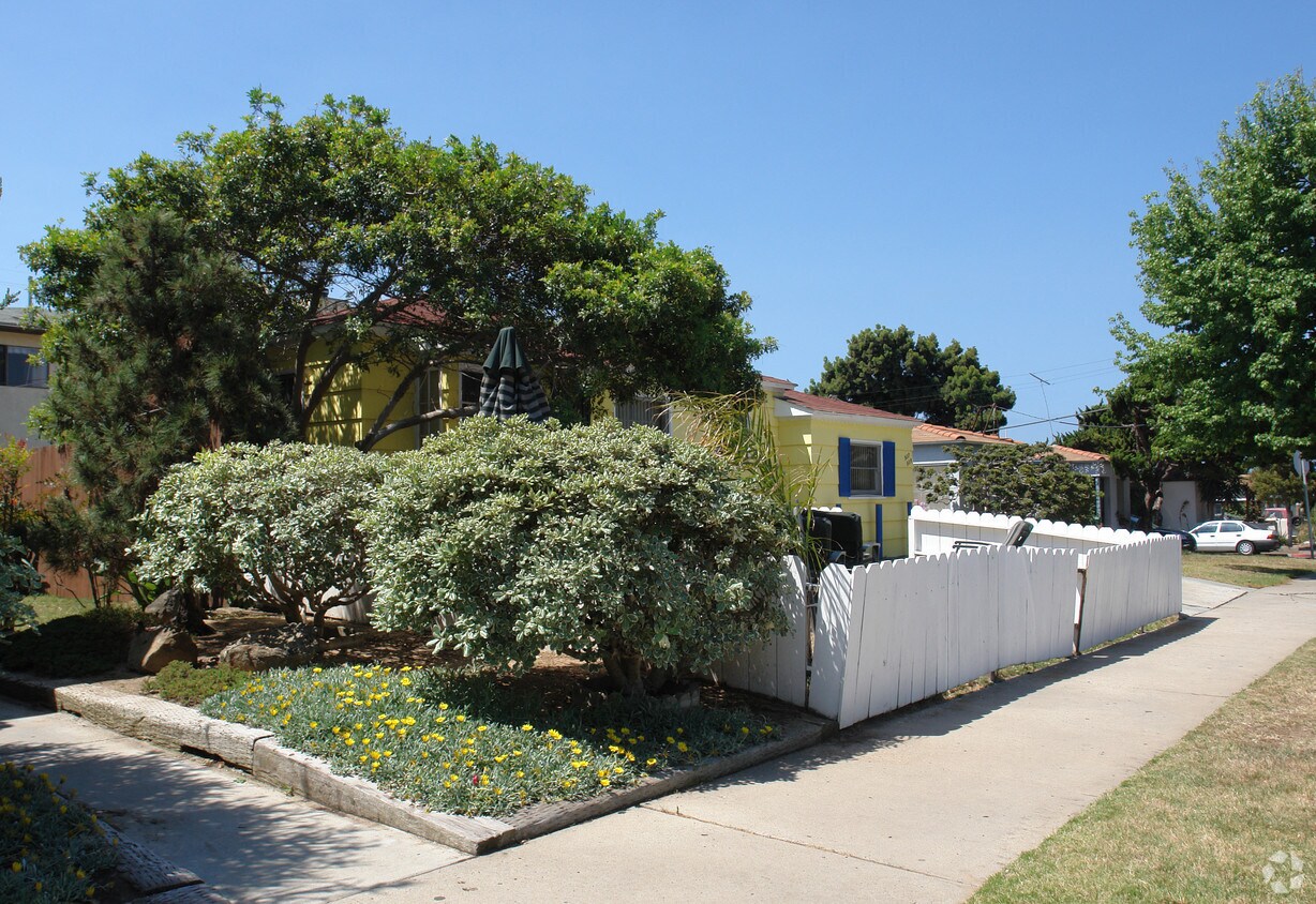 Foto del edificio - 935-939 Opal St