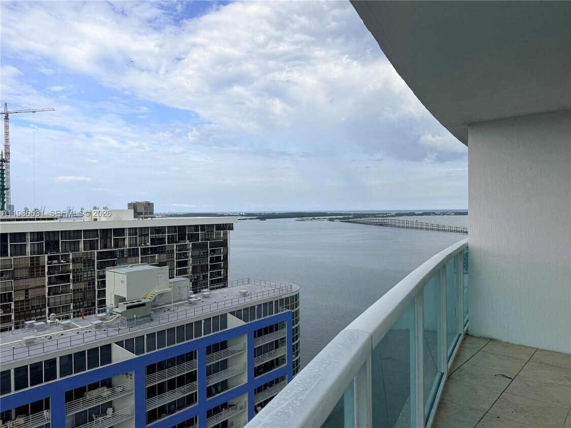 Foto del edificio - 2101 Brickell Ave