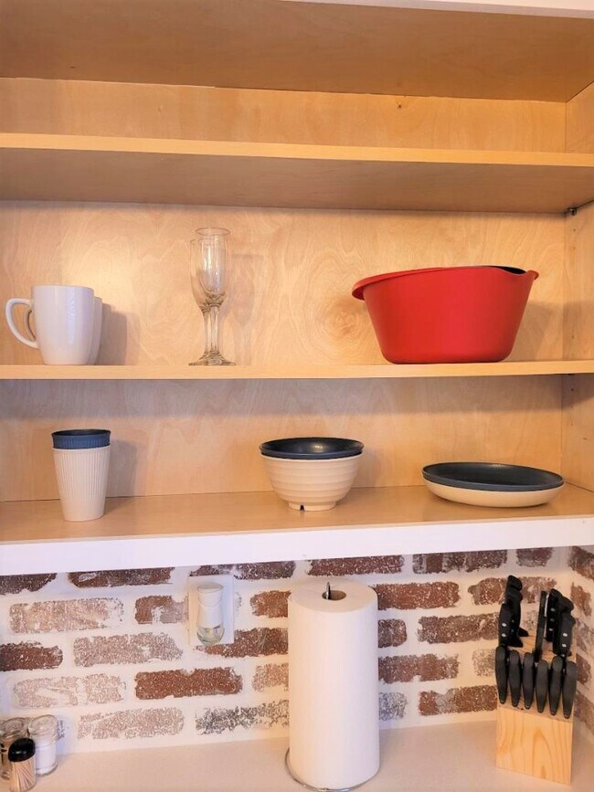 Dish sets- Kitchen - 1905 E University Dr