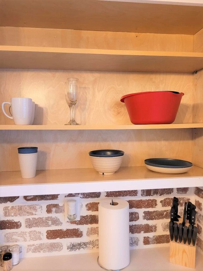 Dish sets- Kitchen - 1905 E University Dr