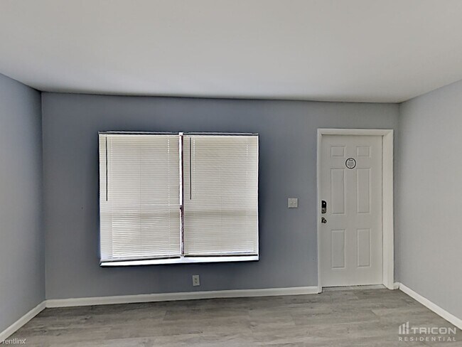 Foto del edificio - 6282 Wauconda Way W