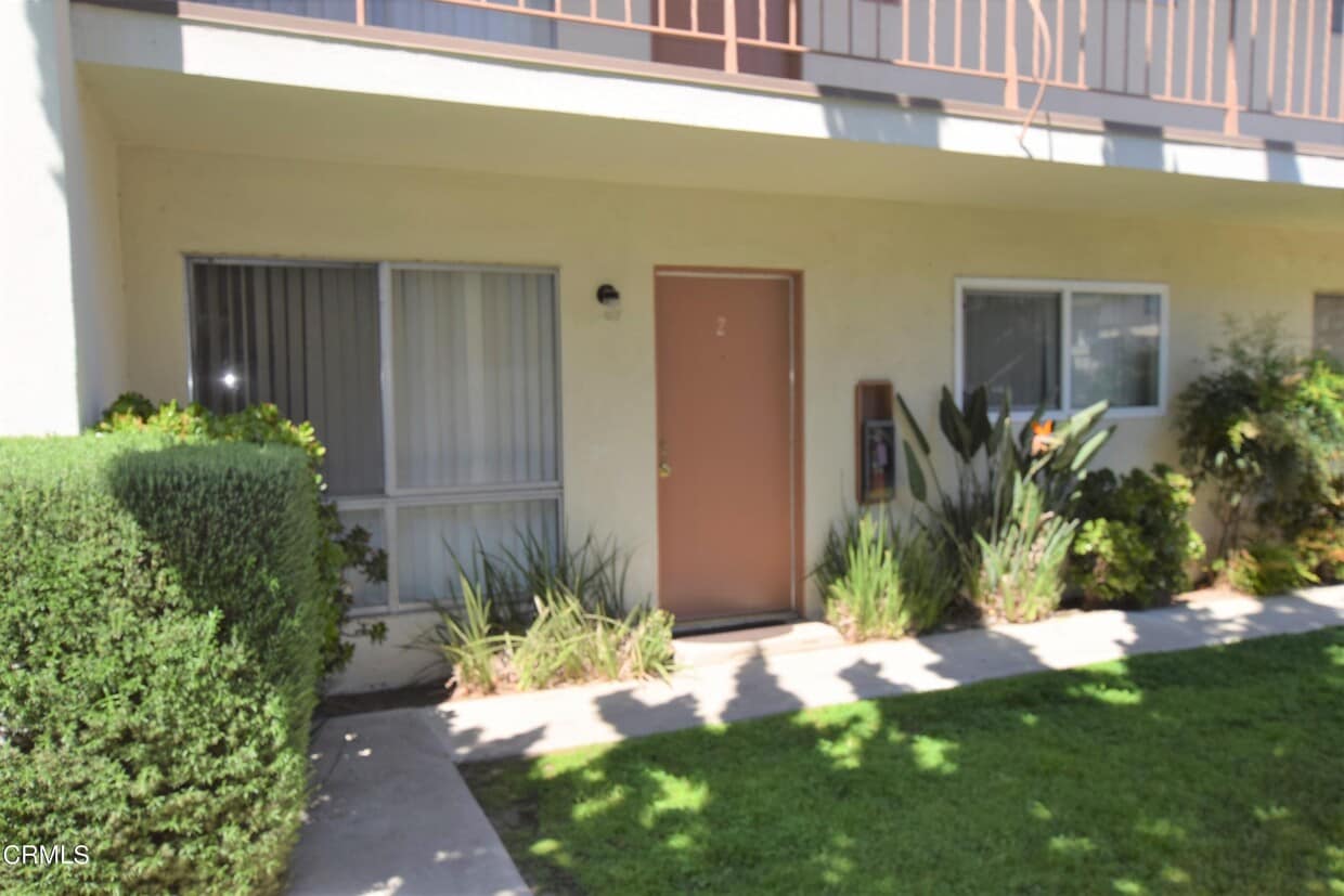 Primary Photo - 2050 N Ventura Rd