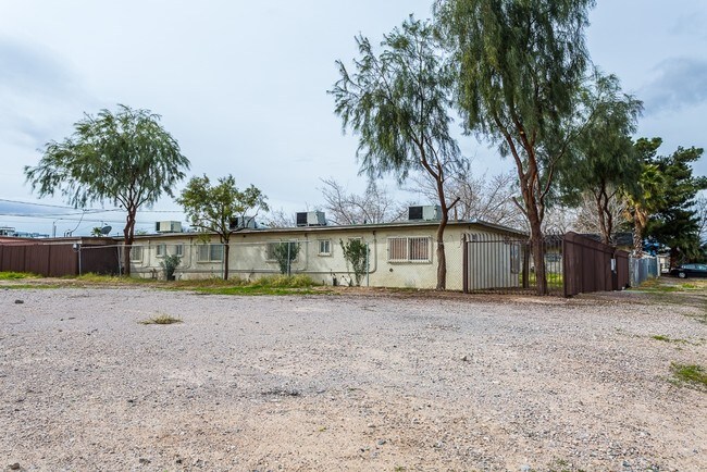 Foto del edificio - 205 Jackson Ave