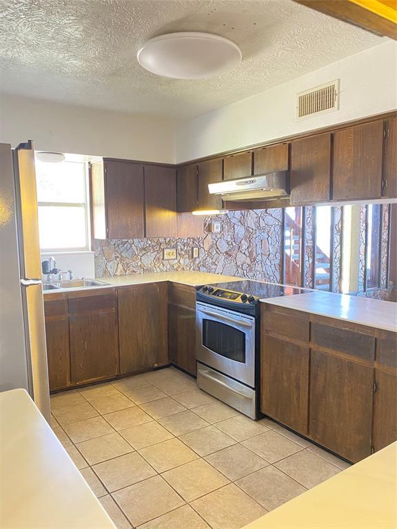Building Photo - 1516 Park Dr