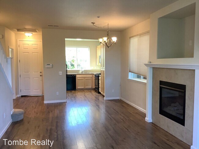 Building Photo - 3 br, 2.5 bath House - 2068 Pascal Street
