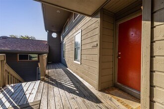 Building Photo - 3506 Speedway