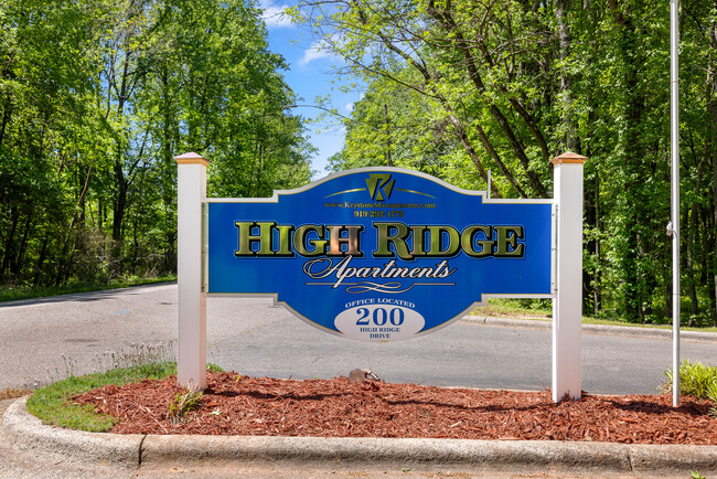 Foto del edificio - High Ridge Apartments