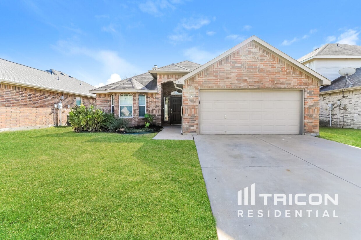 92 Briar Lane Waxahachie TX House Rental in Waxahachie, TX