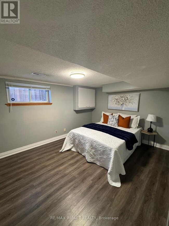 Building Photo - 332 Nina Ct