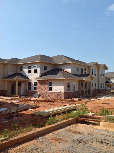 Foto del edificio - 530 Gray Rd