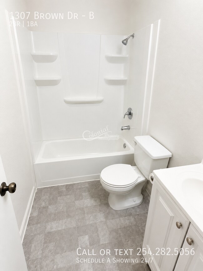 Building Photo - 1307 Brown Dr