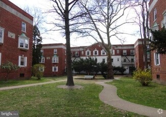 Building Photo - 455 W State St