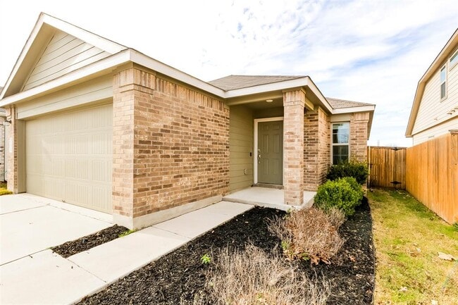 Building Photo - 545 Greatest Gift Wy