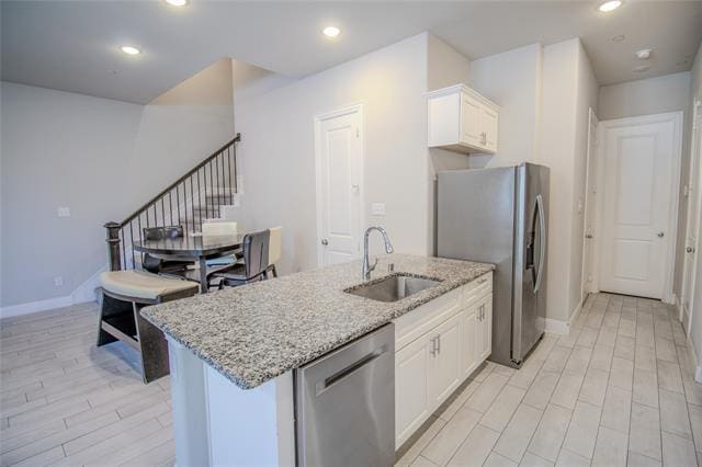 Building Photo - 6267 Blythe Dr