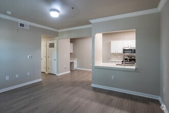 2BR, 2BA - 908SF - Heights at Battle Creek