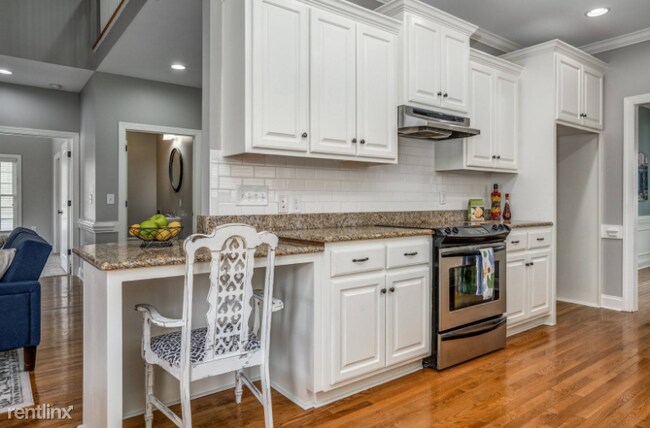 Building Photo - 3 br, 2 bath House - 875 Live Oak Lane