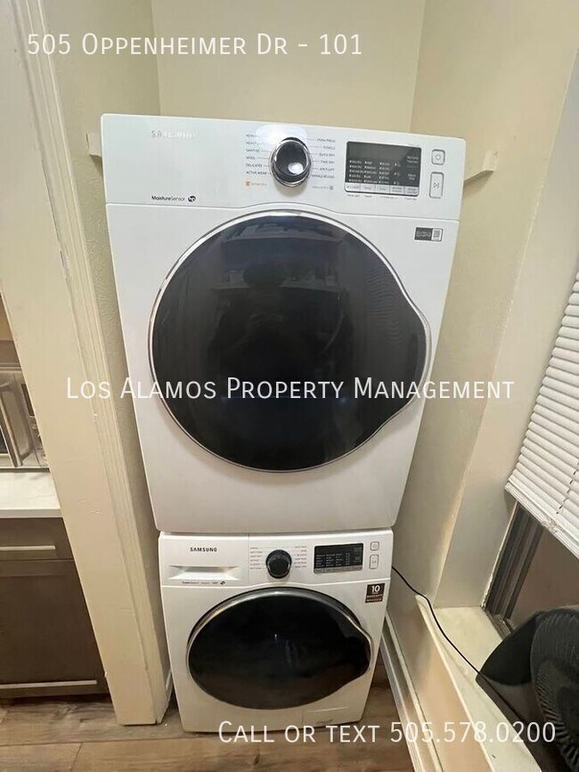 Foto del edificio - 505 Oppenheimer Dr