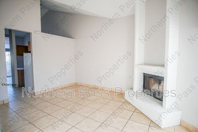 Foto del edificio - 10202 Niagara Falls Pl