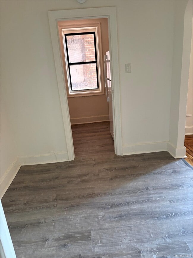 Foto del edificio - 30 Locust Hill Ave