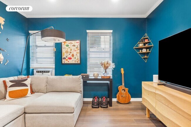 Foto del edificio - 4 W 101st St