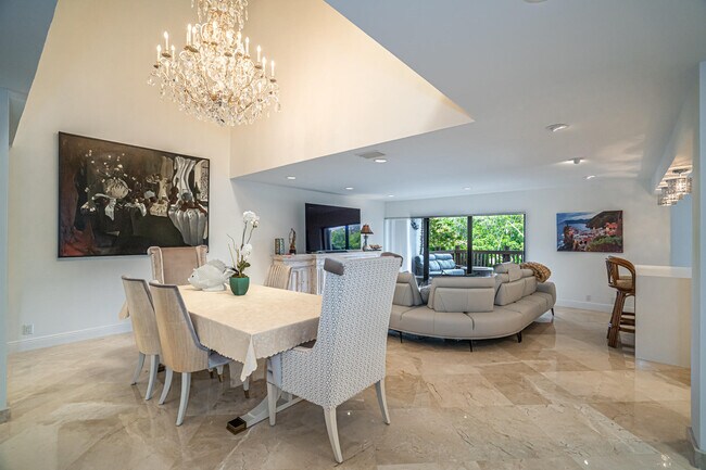 Building Photo - 624 Boca Marina Ct