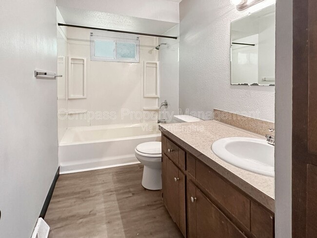 Foto del edificio - 1431 Beckwith View Ave NE