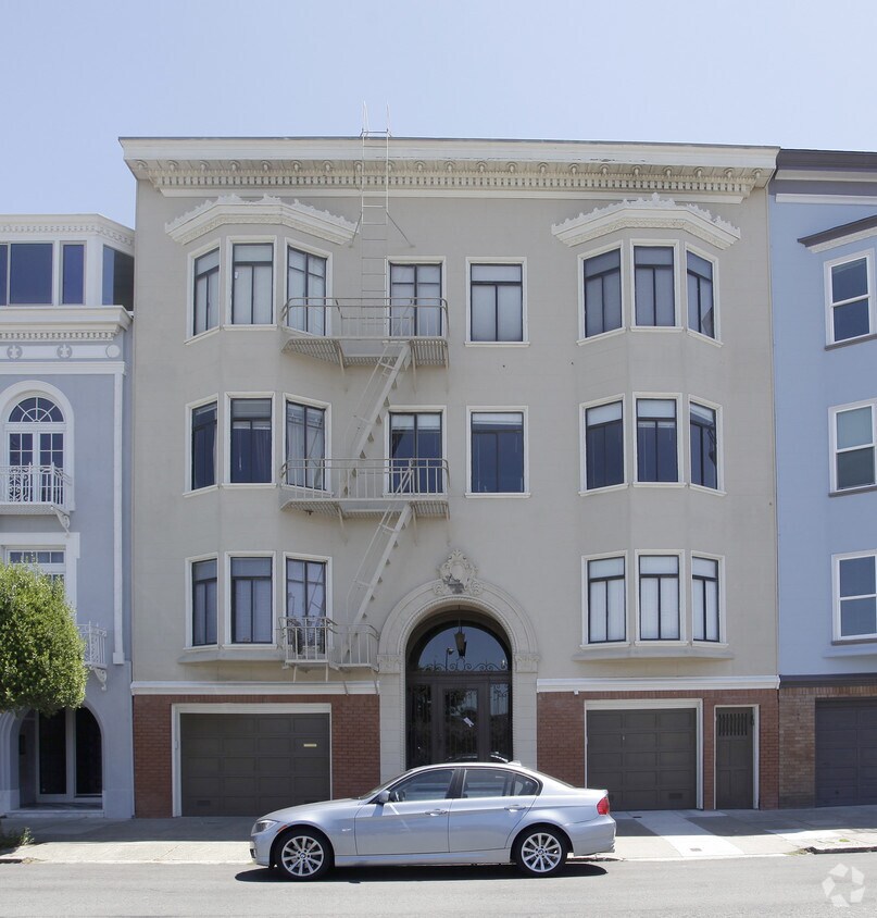 Primary Photo - 3336 Laguna St