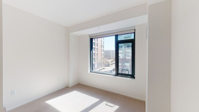 Building Photo - 345 Harrison Ave