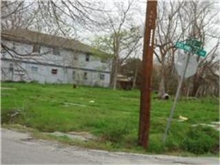 Building Photo - DeLano Apt