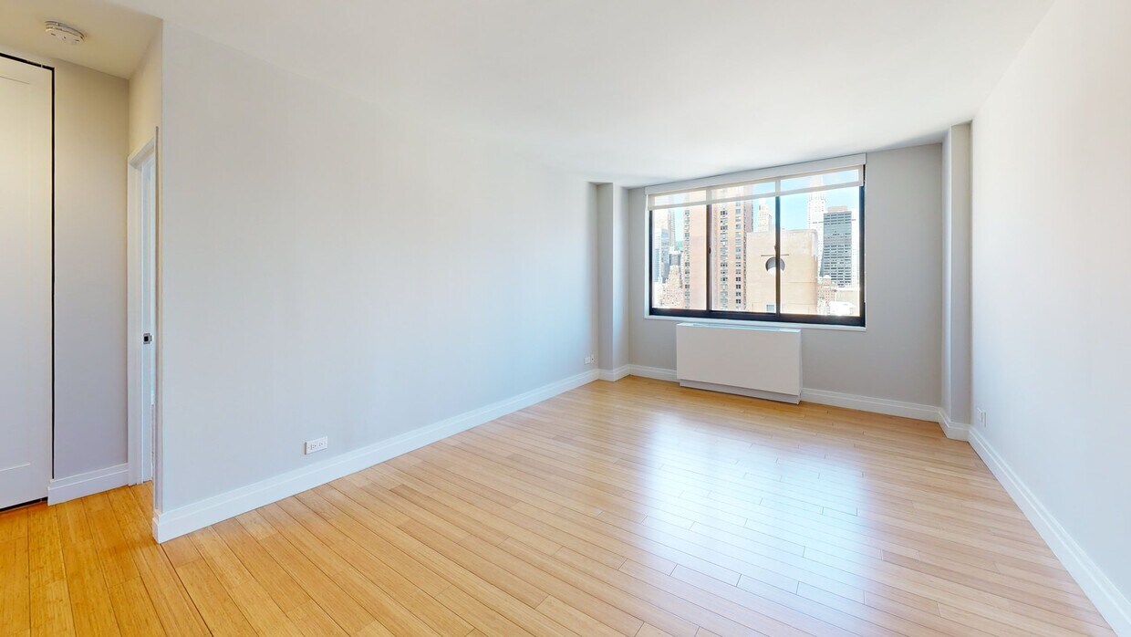 Photo - Windsor Court Apartments