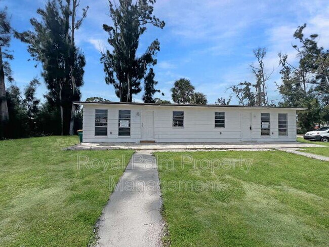 Foto del edificio - 3200 Placida Rd