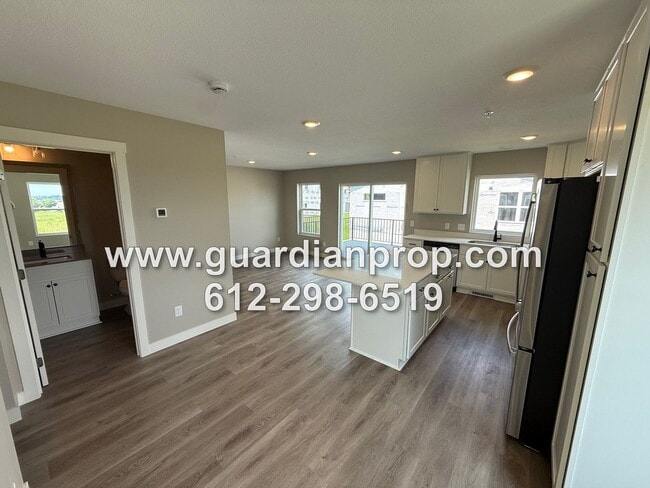 Building Photo - Luxury New Construction Townhouse Availabl...