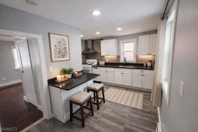 Foto del edificio - 115 Grant Ave