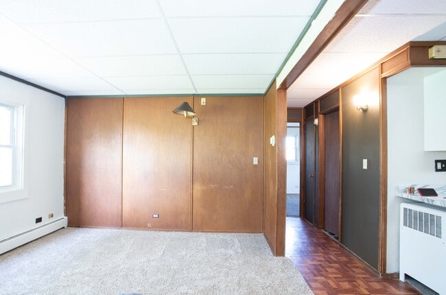 Building Photo - New Lisbon 4 Plex