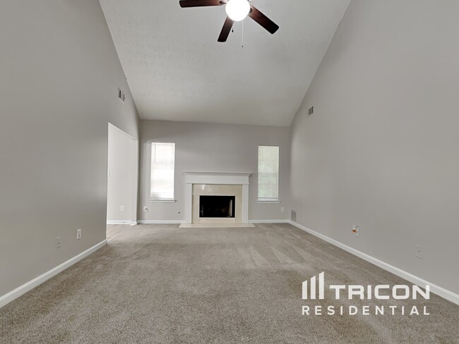 Foto del edificio - 957 Ashton Oak Cir