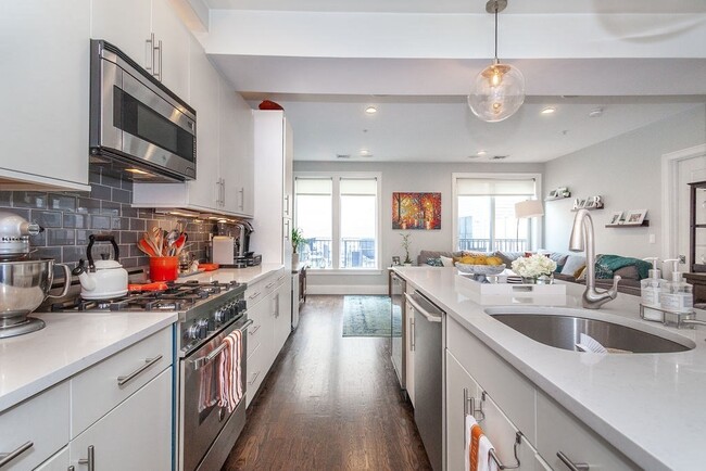 Foto del edificio - 111 B St