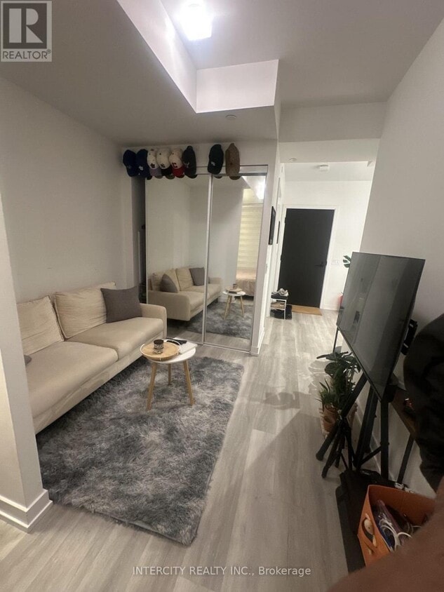 Building Photo - 28 Eastern Ave