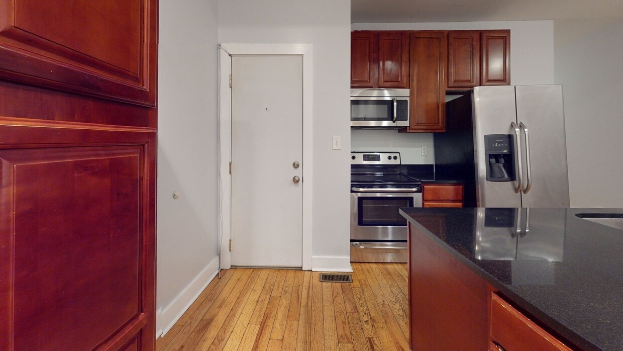 Photo - 1703 W Montgomery Ave Apartment