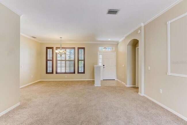 Foto del edificio - 6214 Warbler Ln