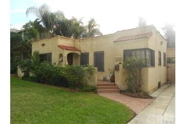 Primary Photo - 3956 Beechwood Pl